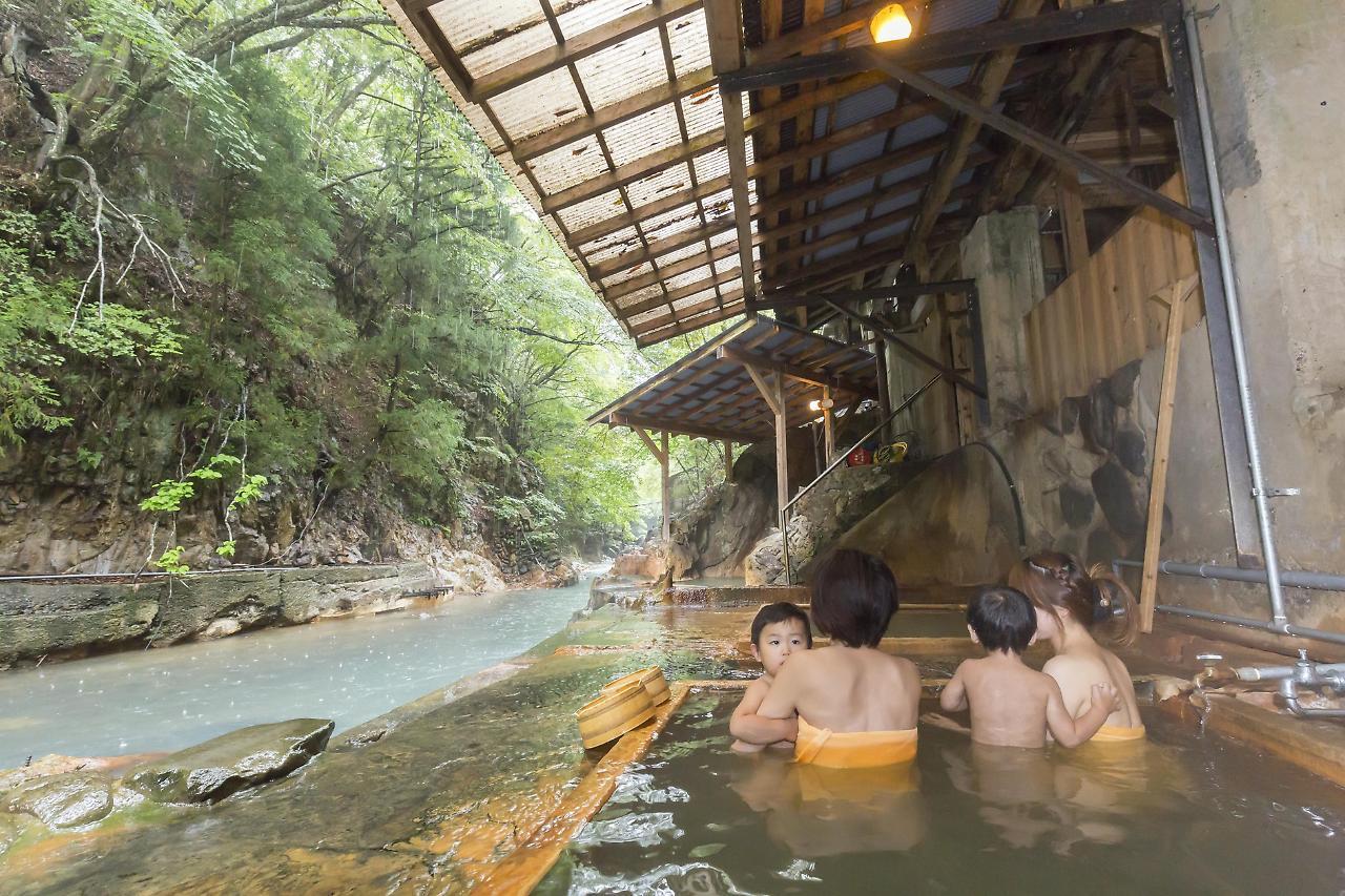 ホテル 明賀屋本館 那須塩原市 エクステリア 写真